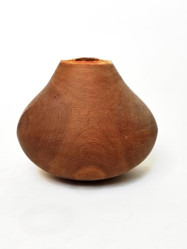 Gefäß aus Eiche mit hellem Splint